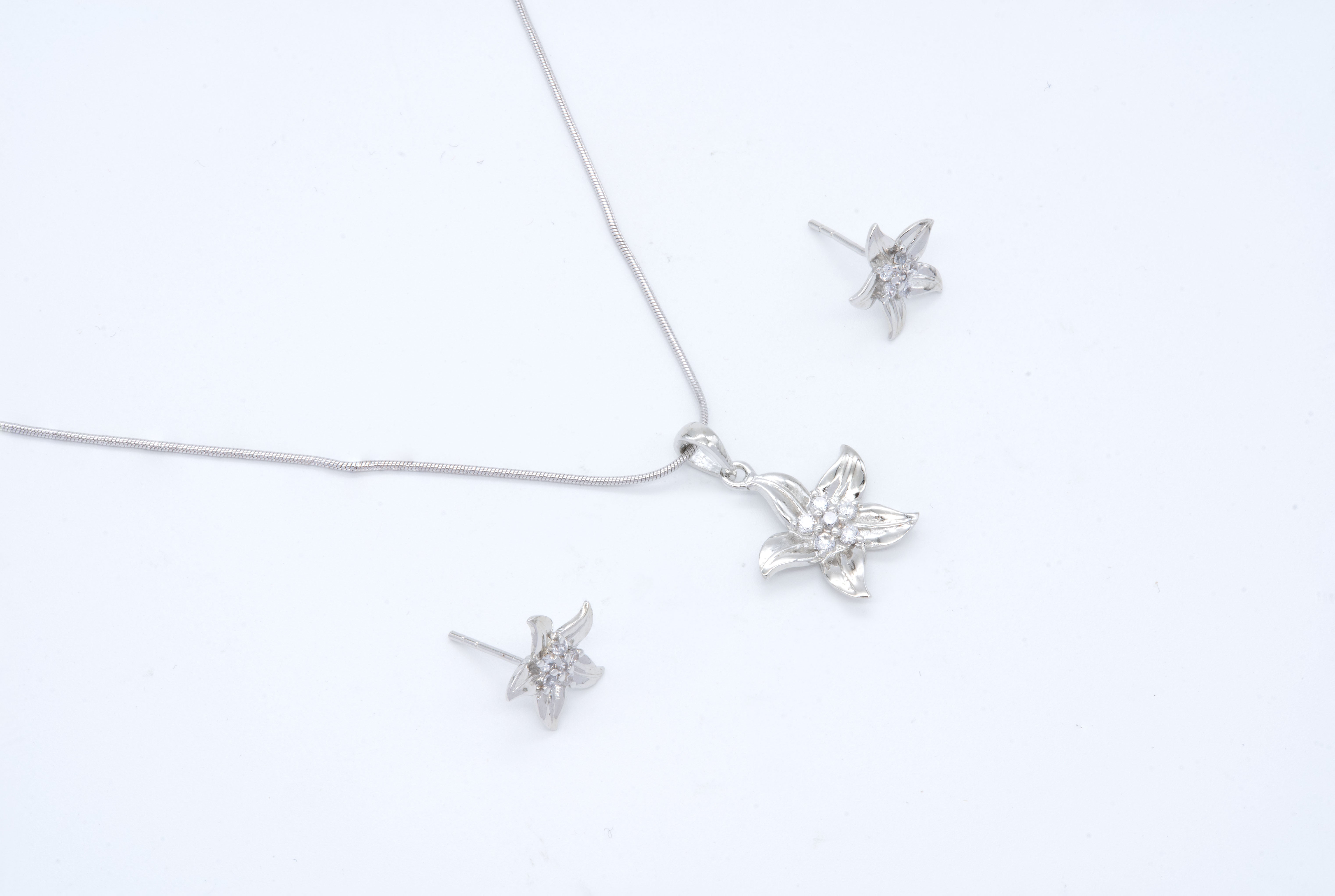 Luminous Lily Set